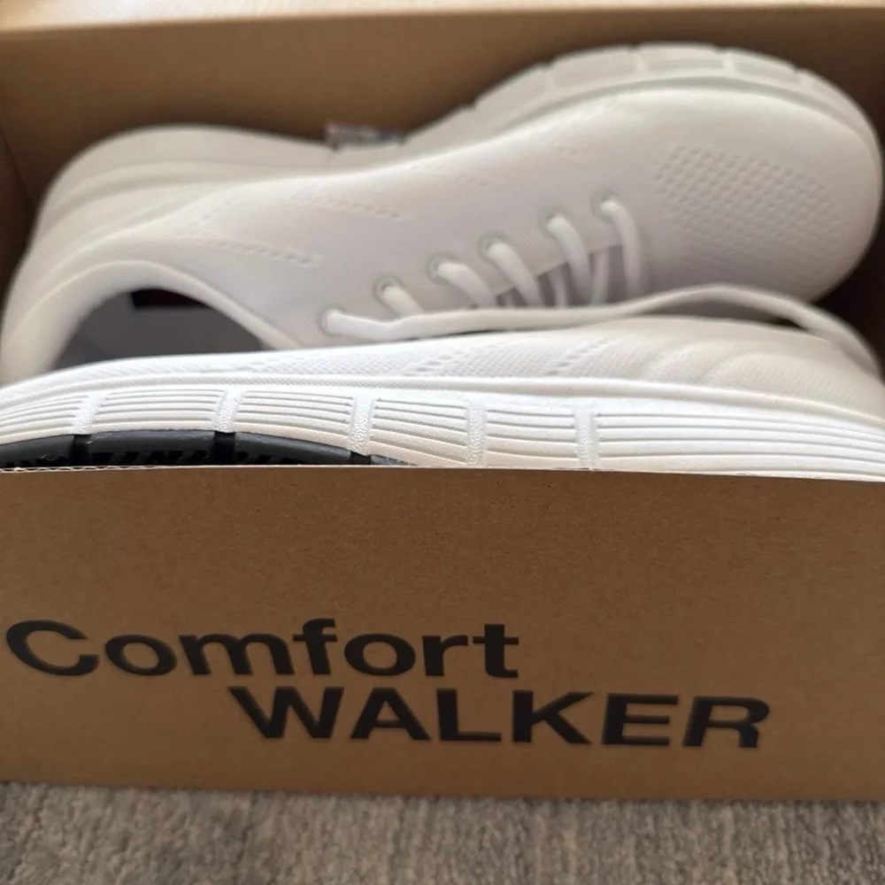 Kirkland Signature Men's Size 11 Comfort Walker Sneakers (White) - Picture 4 of 6